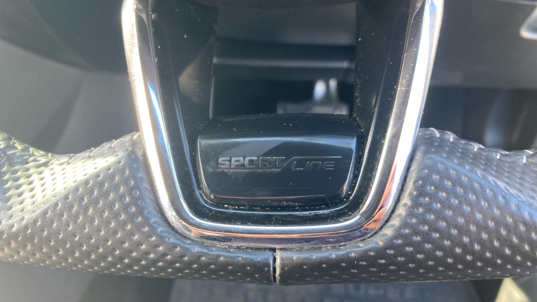 Skoda Superb 2.0 TDI CR Sport Line Plus 5dr DSG Diesel Hatchback